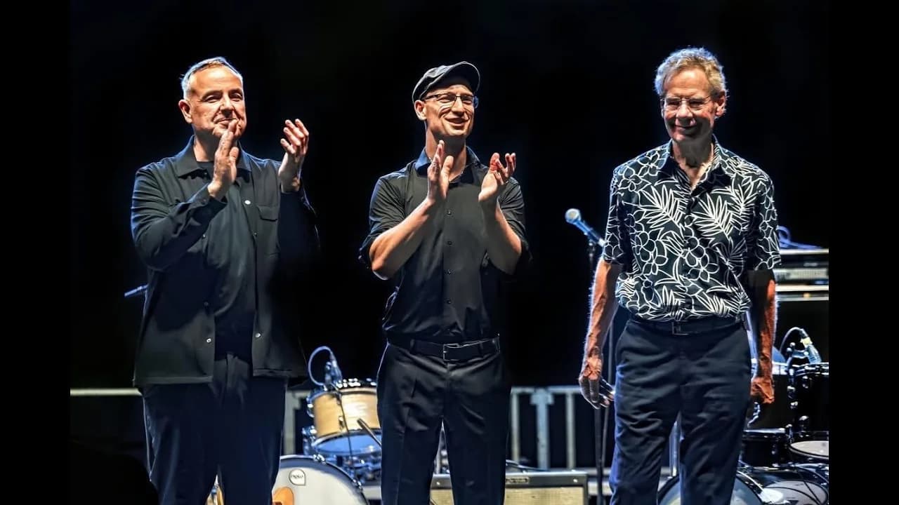 Preview image for the Pete Roth Trio featuring Bill Bruford DVD video.